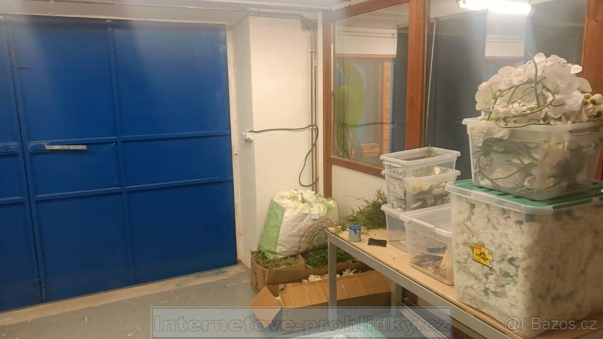 Ostatní, Praha, 199 00