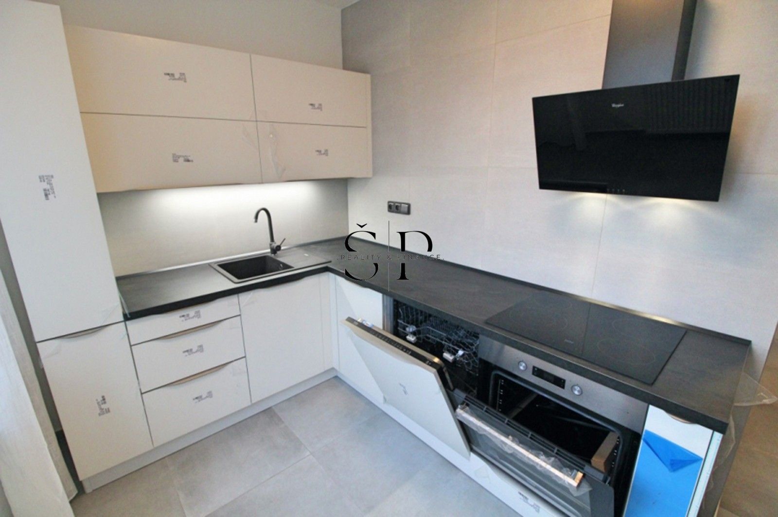 Prodej byt 2+1 - Alšova, Sokolov, 62 m²