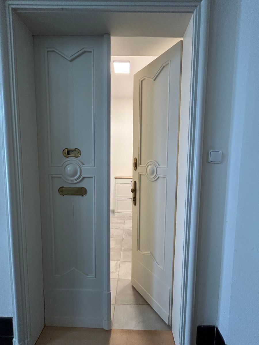 1+1, Růžová, Praha - Nové Město, 34 m² - 2
