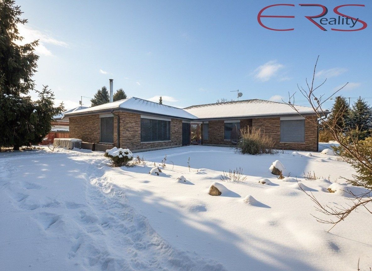 Prodej rodinný dům - Chrást, Mladá Boleslav, 256 m²