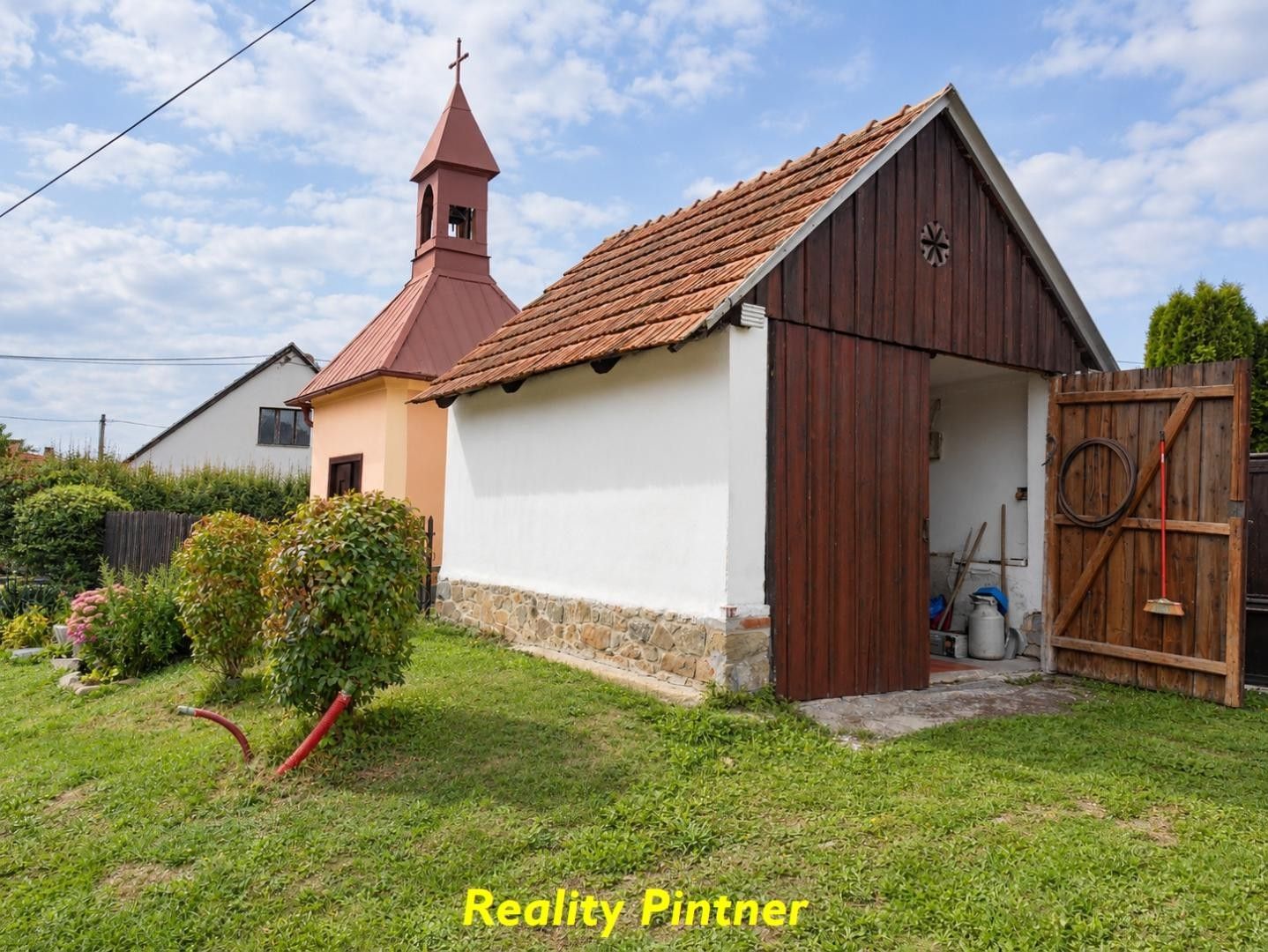 Garáže, Dolní Hbity Luhy, 16 m²