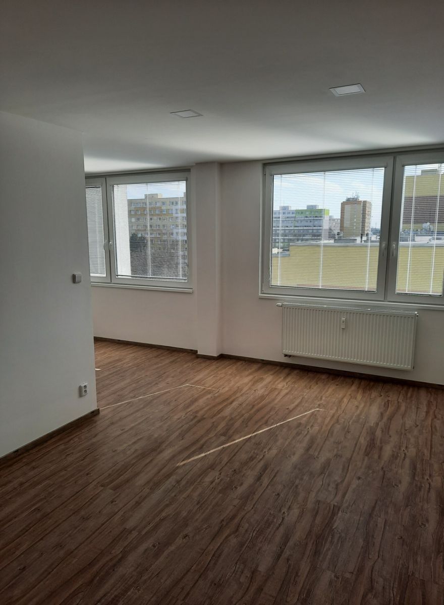 Prodej byt 3+1 - Vodárenská, Kladno - Kročehlavy, Středočeský kraj, 69 m² - 5