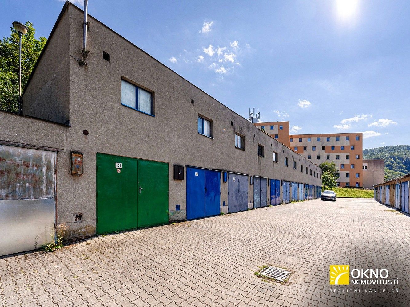 Prodej garáž - Adamov, okres Blansko, Jihomoravský kraj, 22 m² - 1