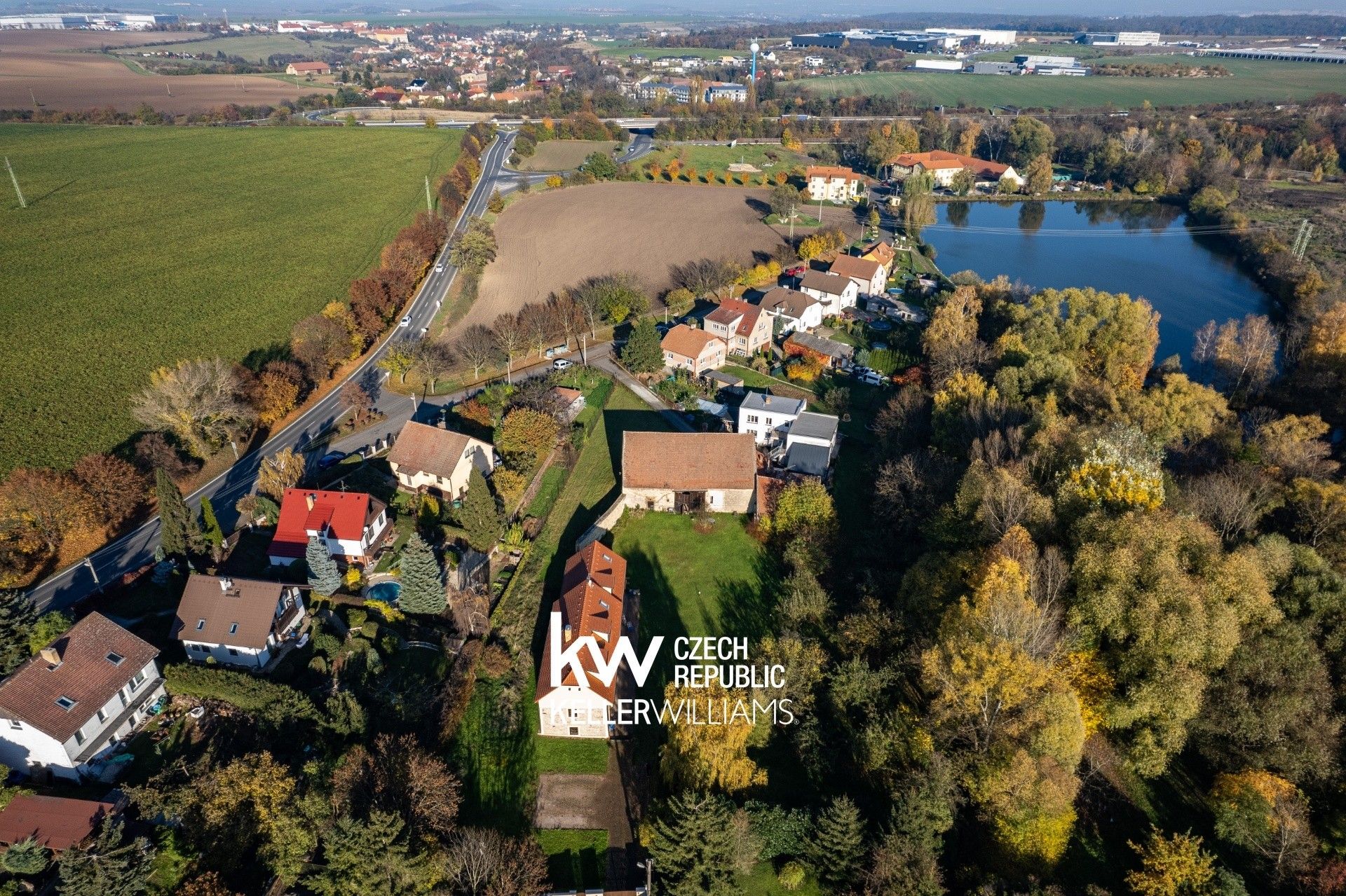 Prodej pozemek pro bydlení - K Rybníku, Kněževes, 1 110 m²