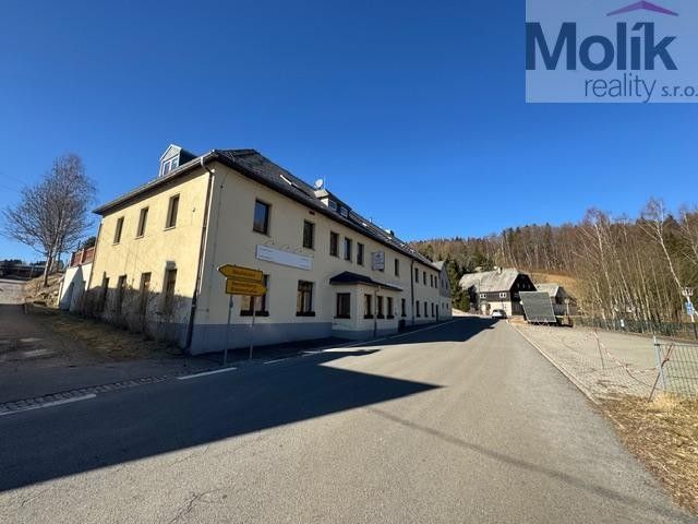 Ubytovací zařízení, Český Jiřetín, 1 753 m²