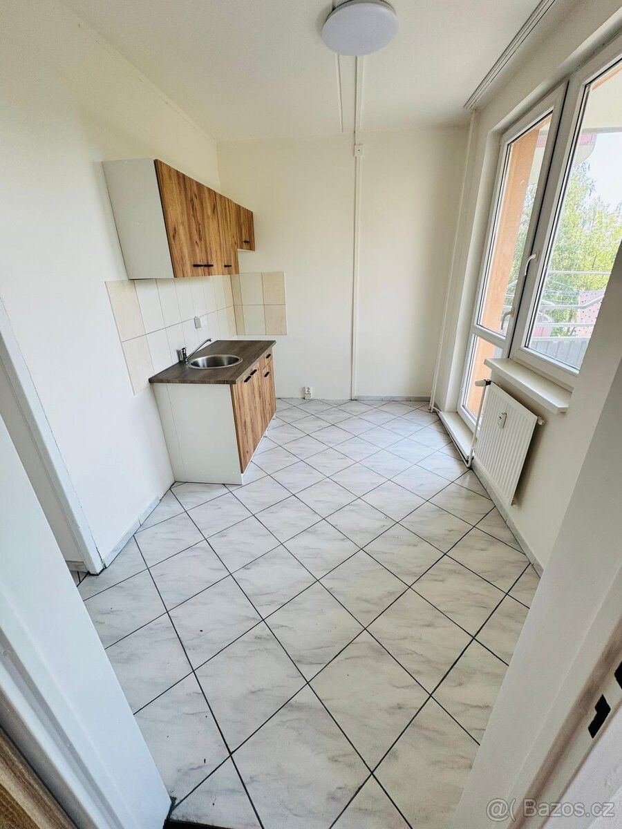 Byty, Týn nad Vltavou, 375 01