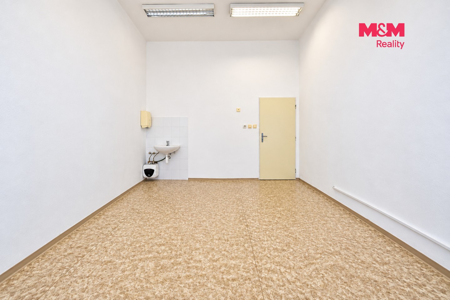 Obchodní prostory · 18 m² · Tylova, Jičín - 4