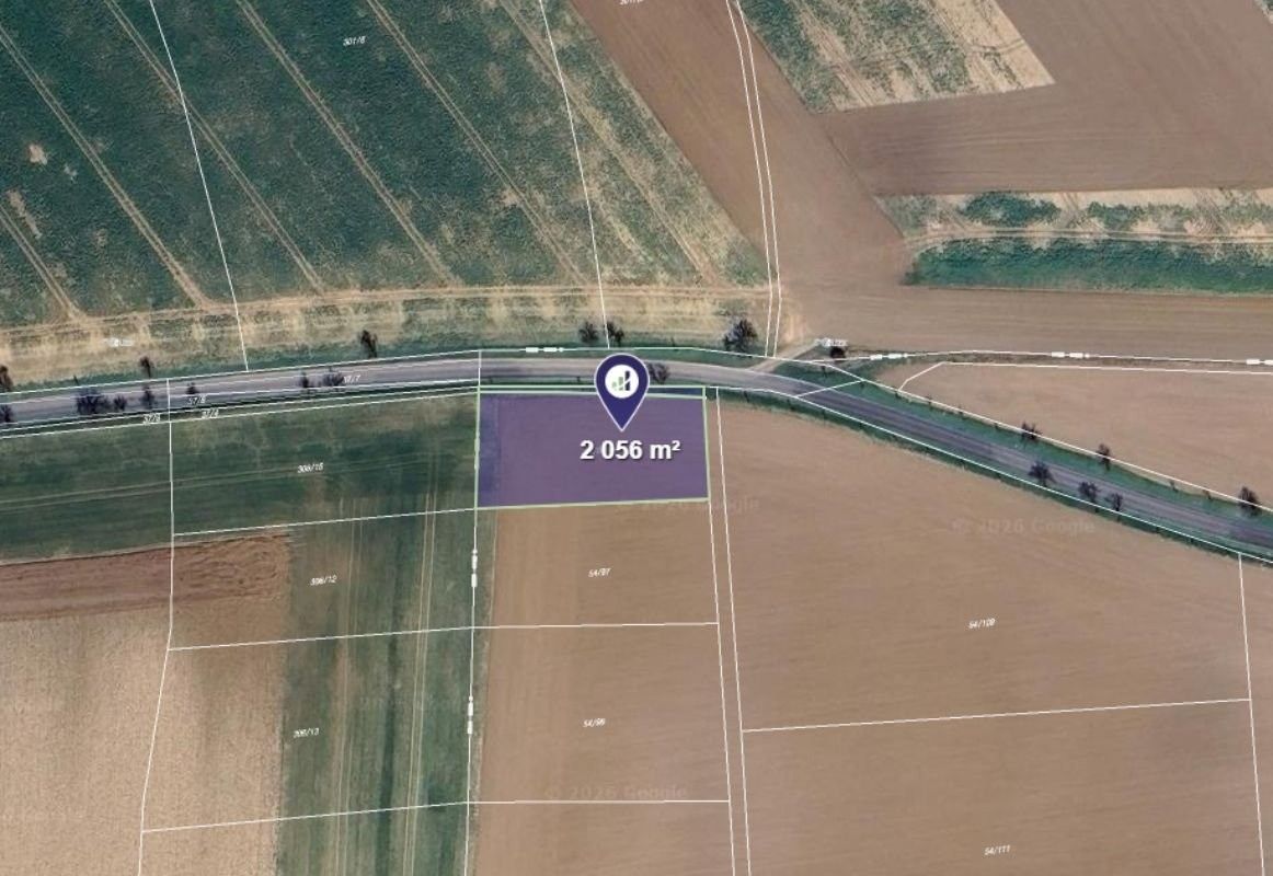 Zemědělské pozemky, Křenice, 685 m²