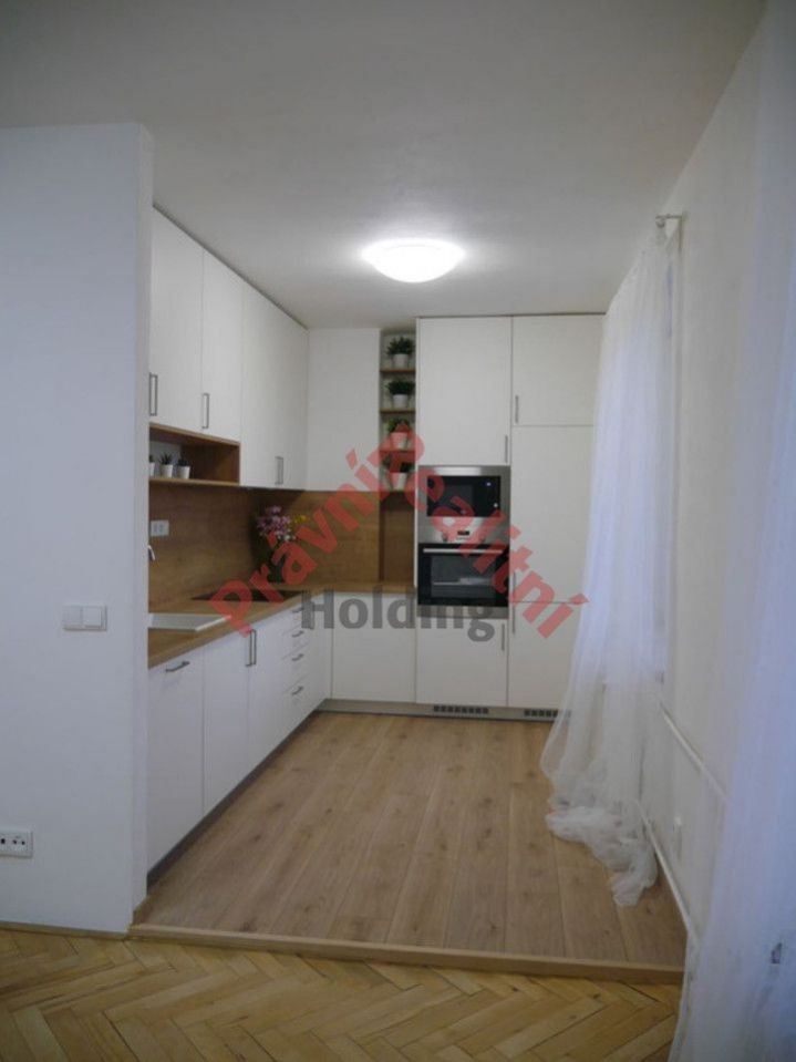 Pronájem byt 2+1 - Čs. armády, Chrudim, 48 m²