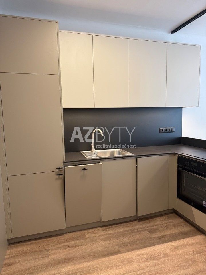 Byt 3+kk · 67 m² · Jirečkova, Praha - 4