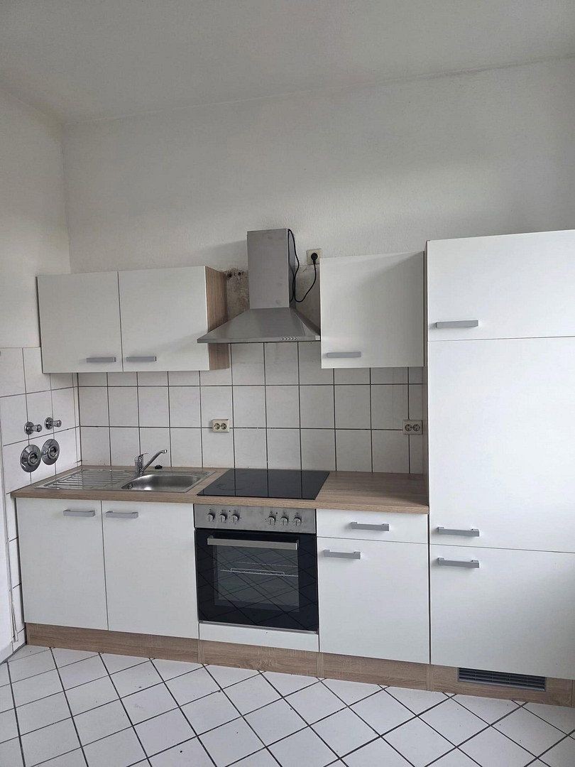 2+1, Merseburgerstr. 197 Halle Damaschkestraße Sachsen-Anhalt 06130, 58 m² - 2