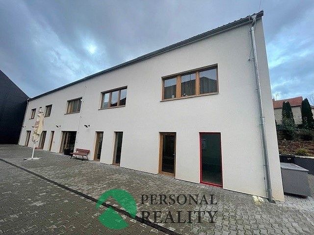 Obchodní prostory, Jarpice, okres Kladno, Středočeský kraj, 76 m²