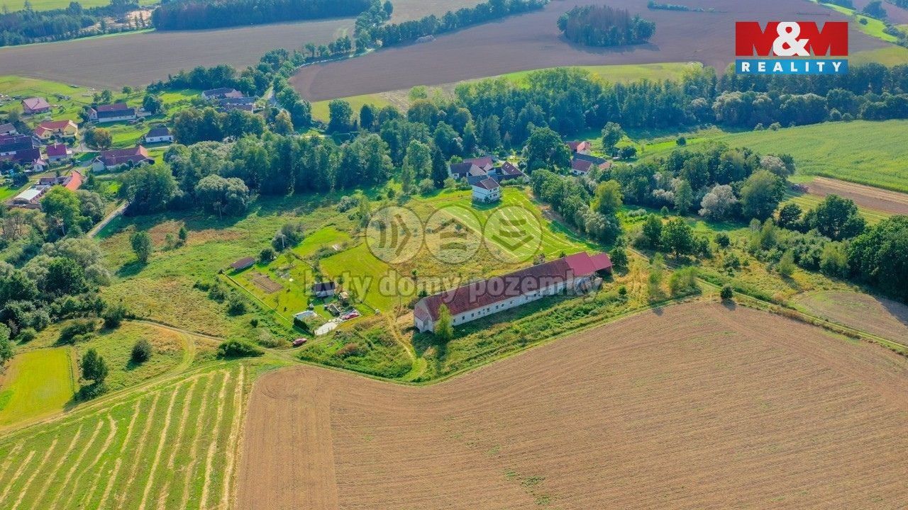 Zemědělské objekty, Záříčí u Mladé Vožice, Šebířov, 916 m² - 2