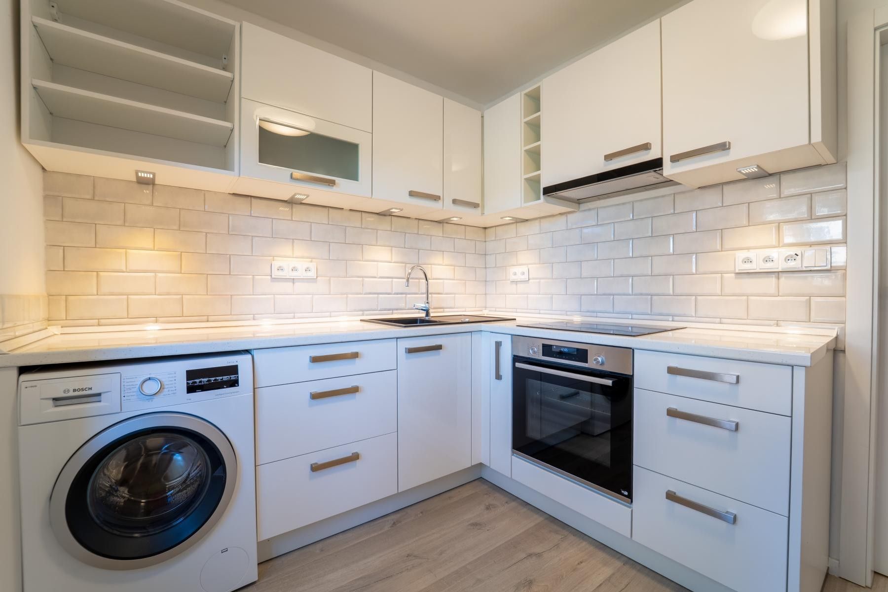 1+1, Obránců míru, Chvaletice, 30 m²