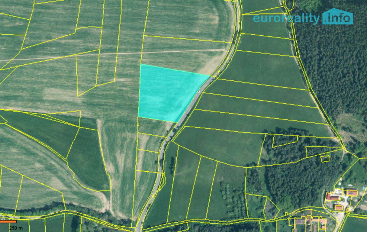 Zemědělský pozemek, 10 445 m²