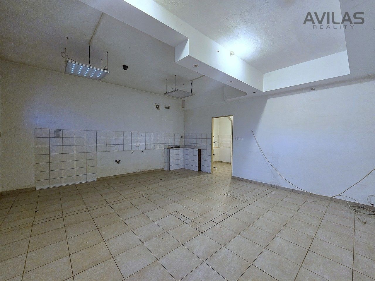Obchodní prostory, Ing. Fr. Janečka, Týnec nad Sázavou, 39 m² - 2