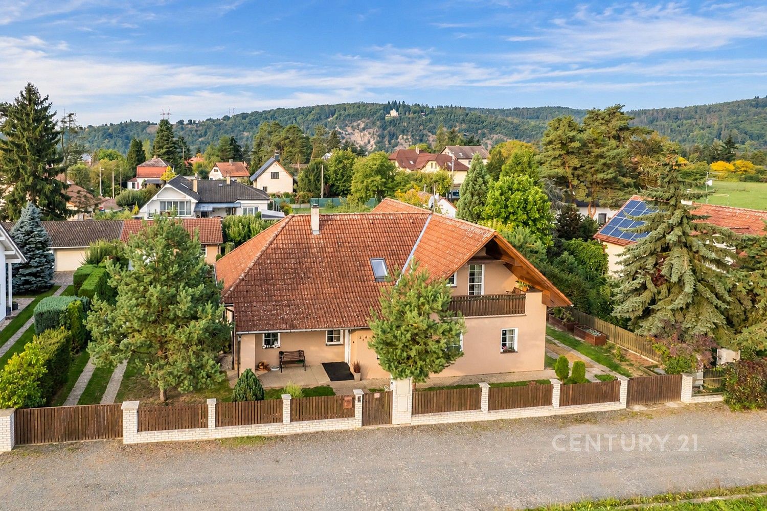 Rodinné domy, V Klících, Hradištko - Rajchardov, okres Praha-západ, 240 m² - 1