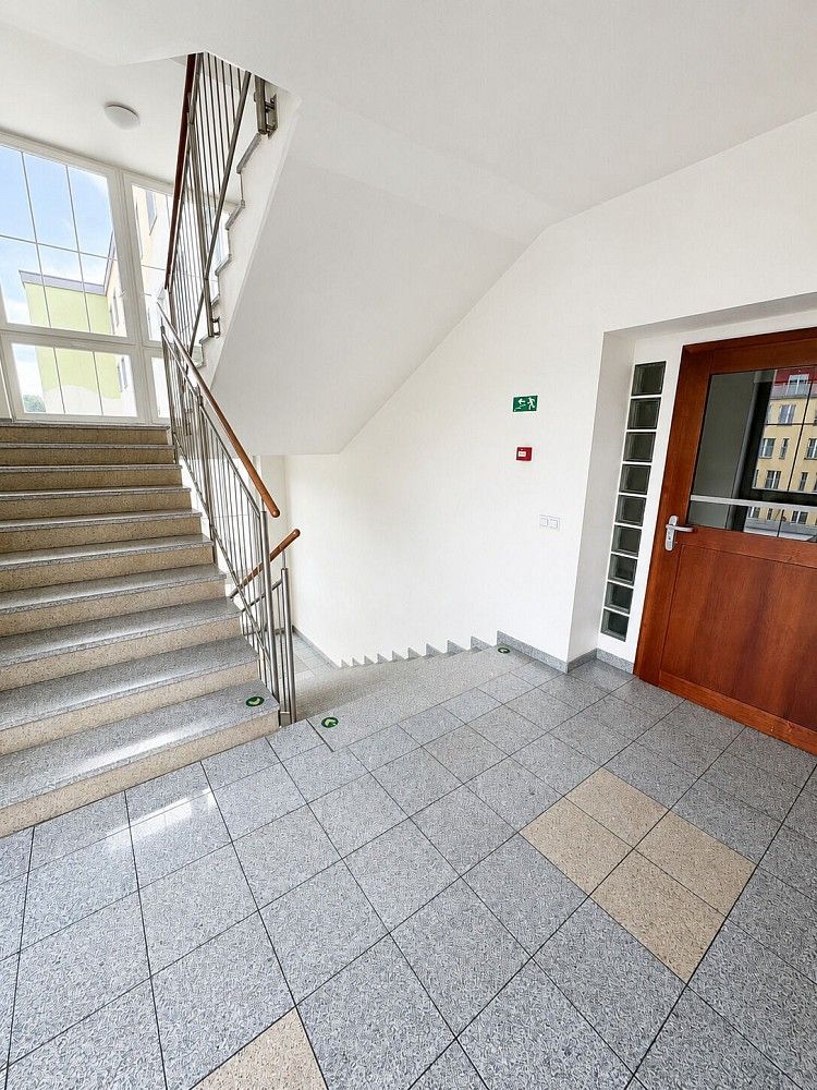 Byt 1+kk · 44 m² · Karlovy Vary, Karlovarský kraj - 3