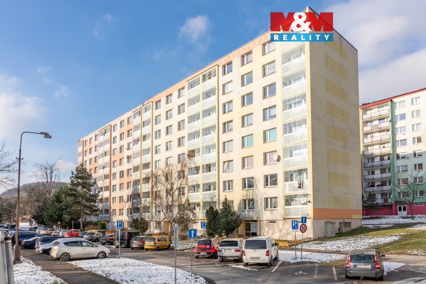 4+1, Karla Čapka, Krupka, 101 m²