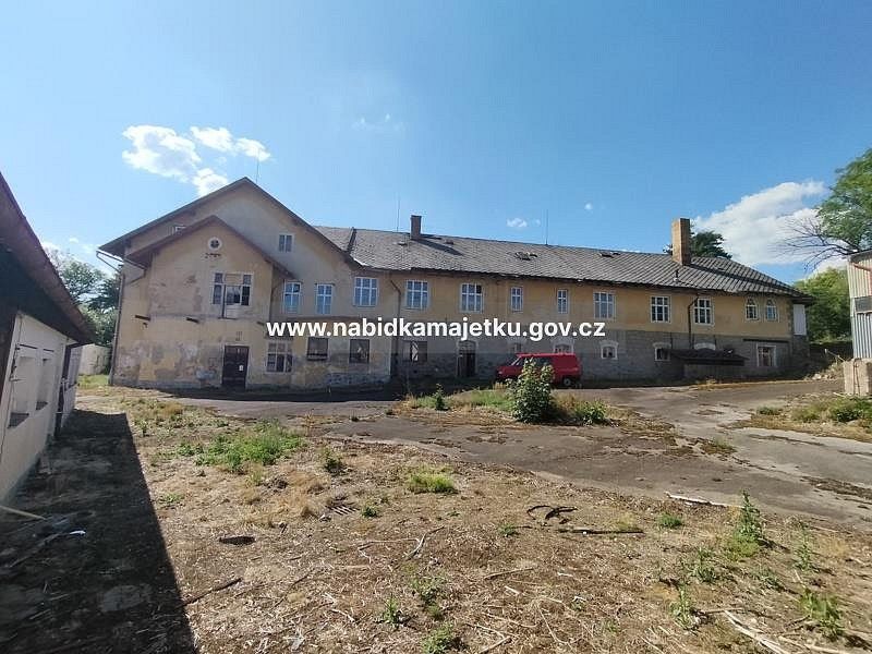 Rodinné domy, Vimperk, okres Prachatice, Jihočeský kraj, 2 182 m² - 1