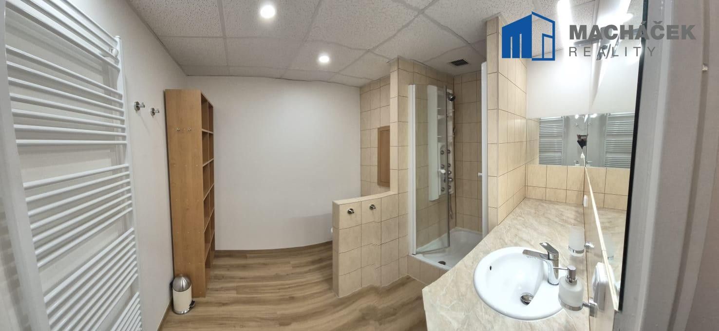 Pronájem byt 2+1 - U Stadionu, Most, 62 m²