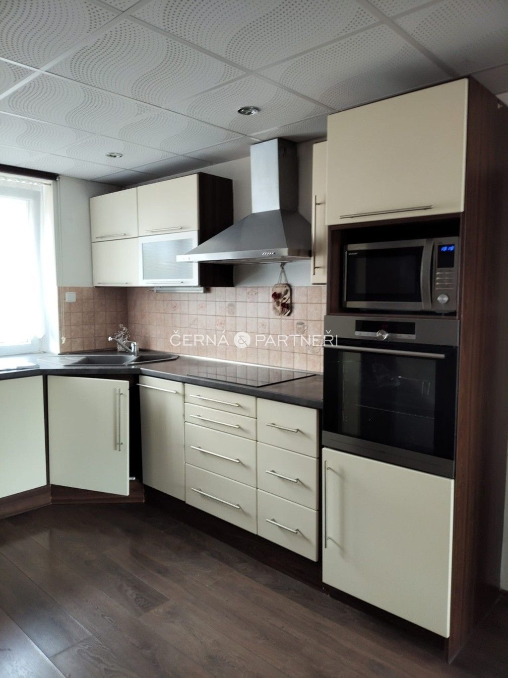 2+1, Karla Buriana, Chomutov, 53 m²