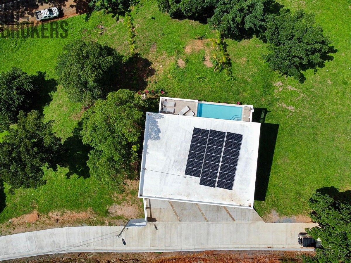 Prodej rodinný dům - 987 66, Zahraničí