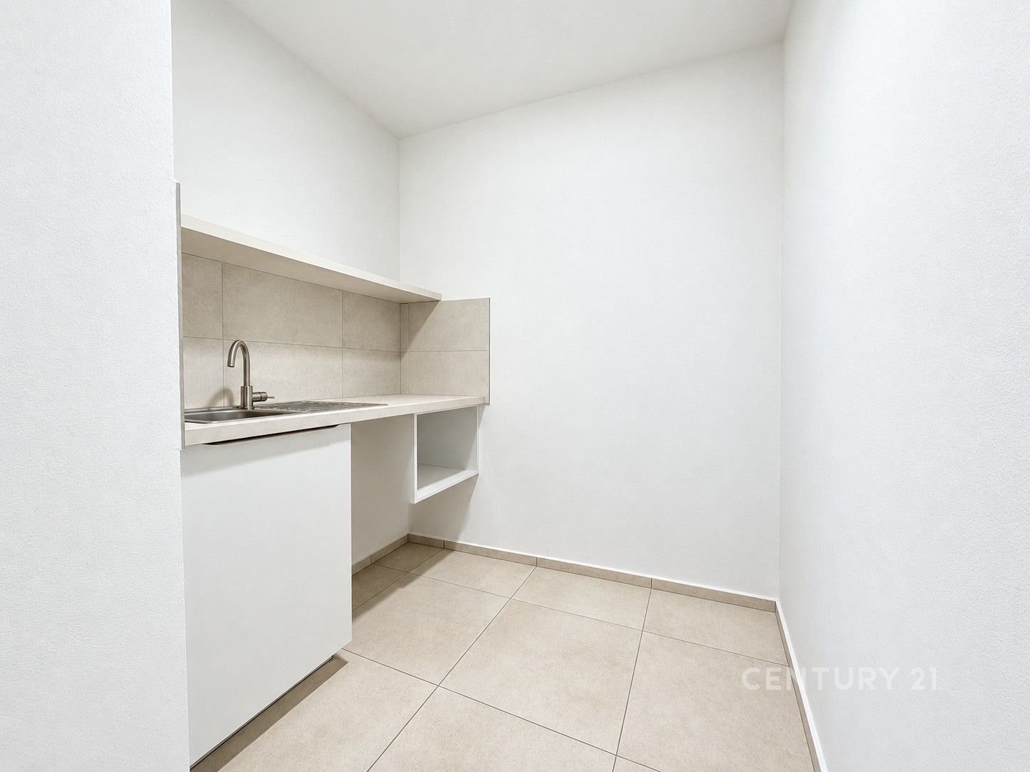 Kanceláře, Optátova 708, Brno Jundrov, 16 m² - 1