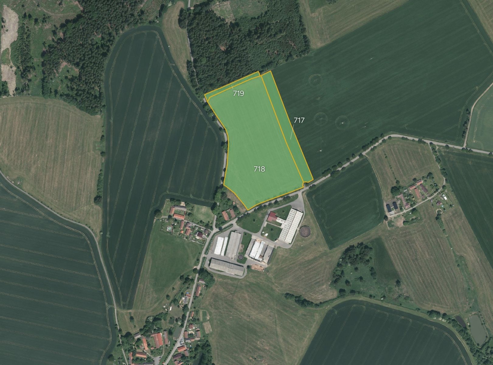 Louka, 48 375 m²