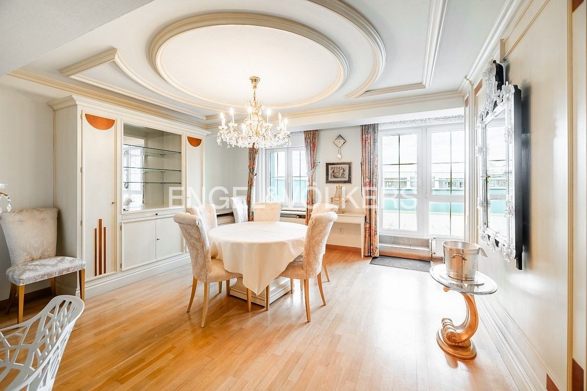 Pronájem byt 3+kk - Sokolovská, Praha, 125 m²