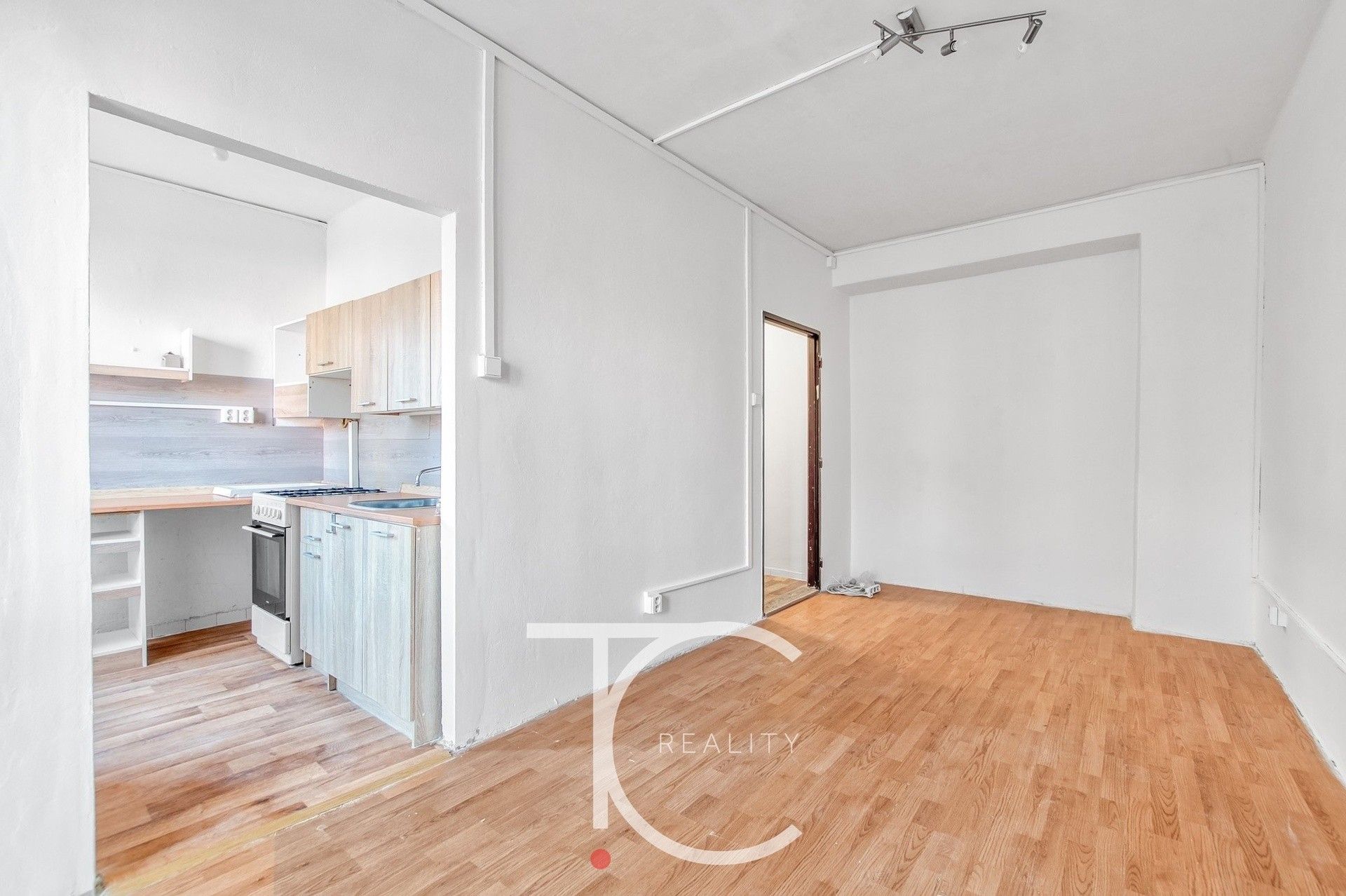 Pronájem byt 1+1 - Ježkova, Ostrava, 34 m²