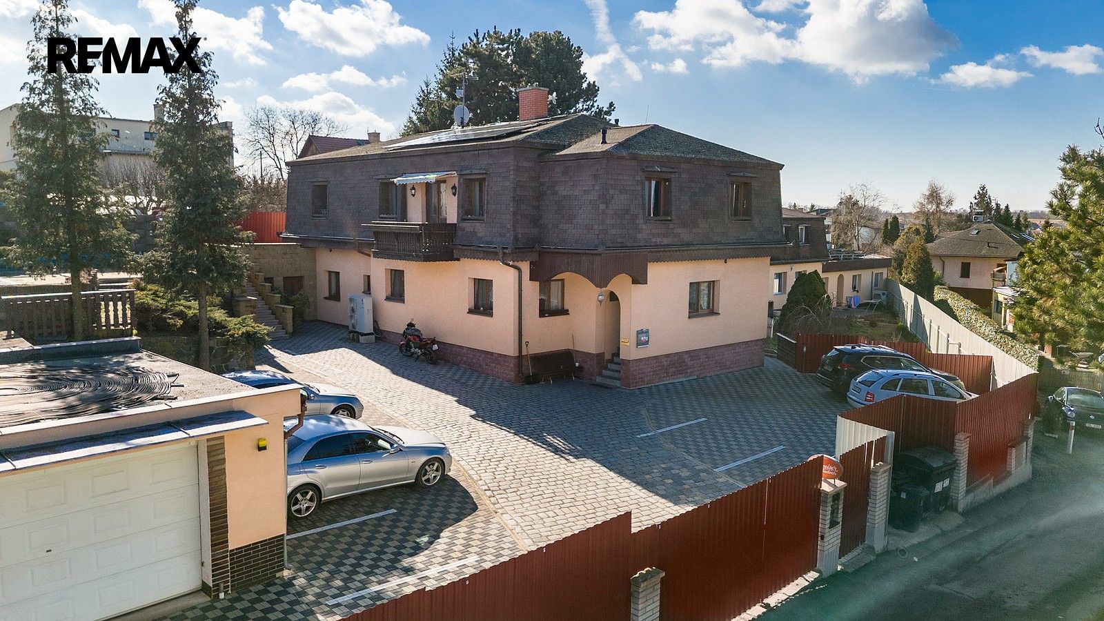 Ubytovací zařízení, 597 m²