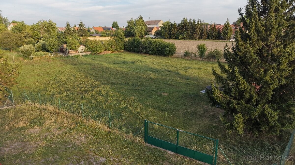 Pozemek pro bydlení · Mochov, 250 87 - 2