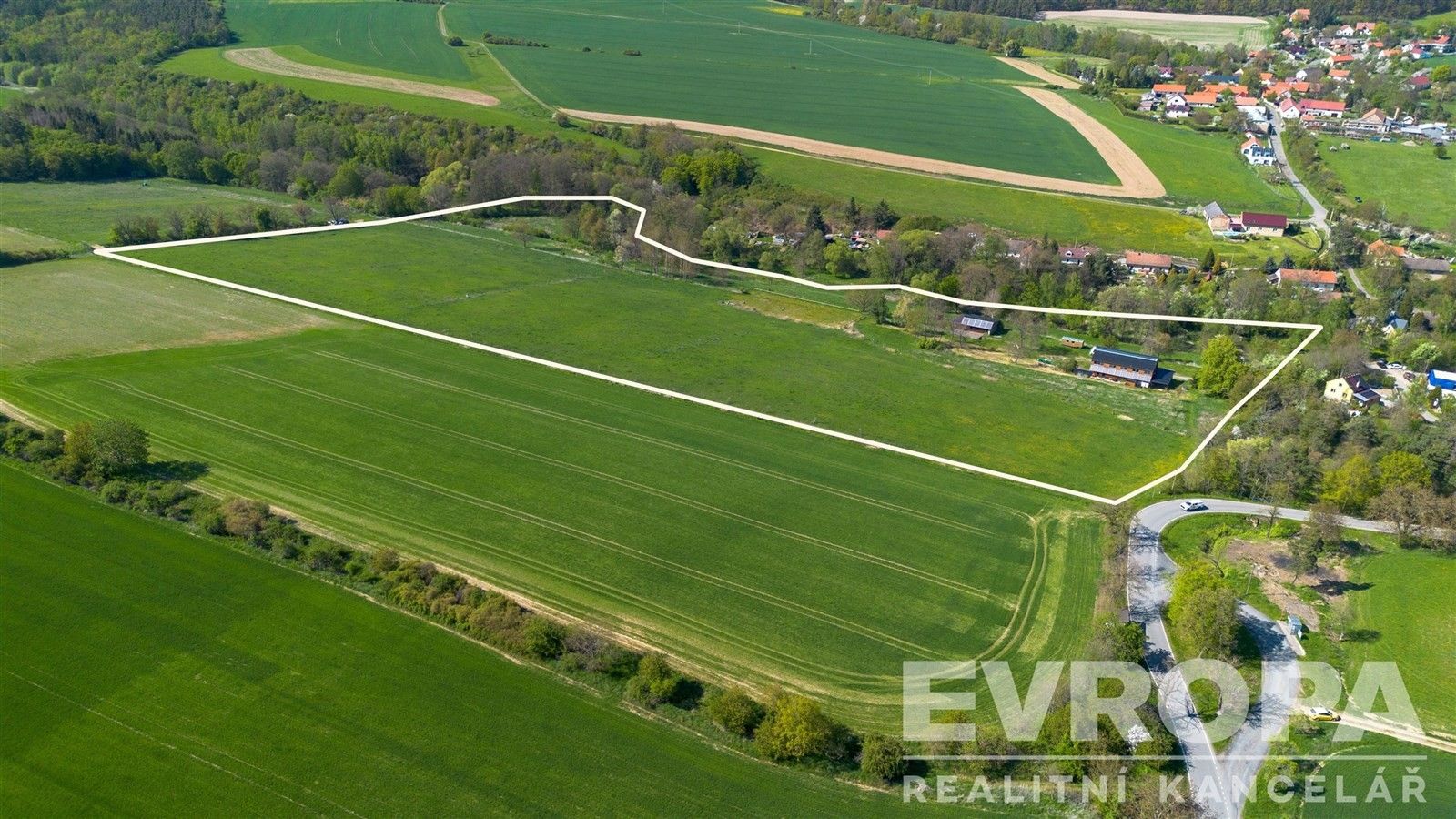 Prodej komerční - Senešnice, Bojanovice, 260 m²