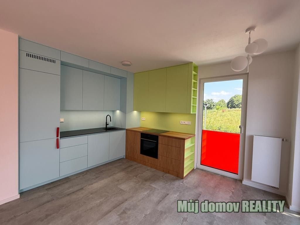 3+kk, Dubečská,Praha 10, Strašnice, 71 m² - 2