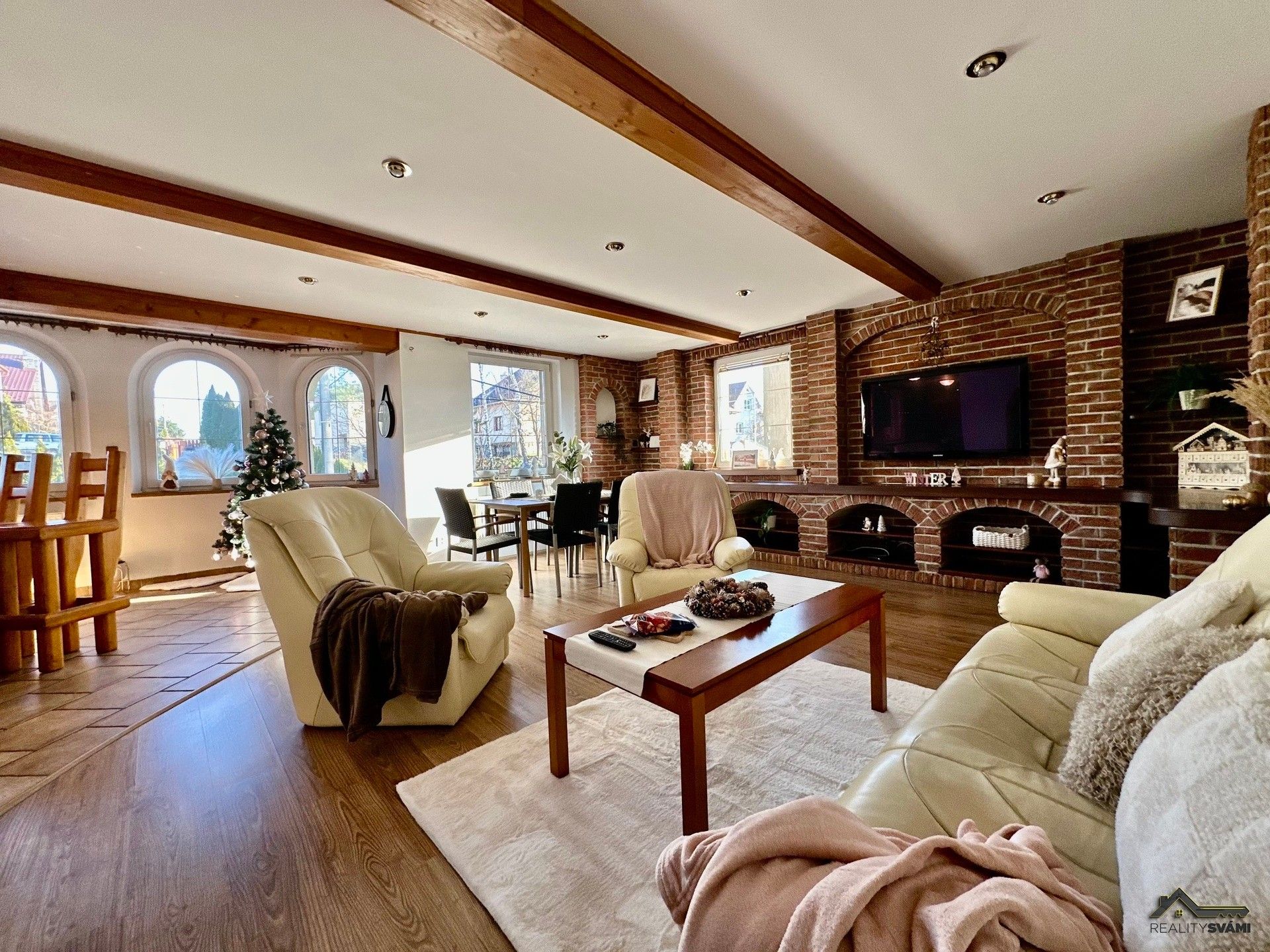 Prodej ubytovací zařízení - Baška, 420 m²