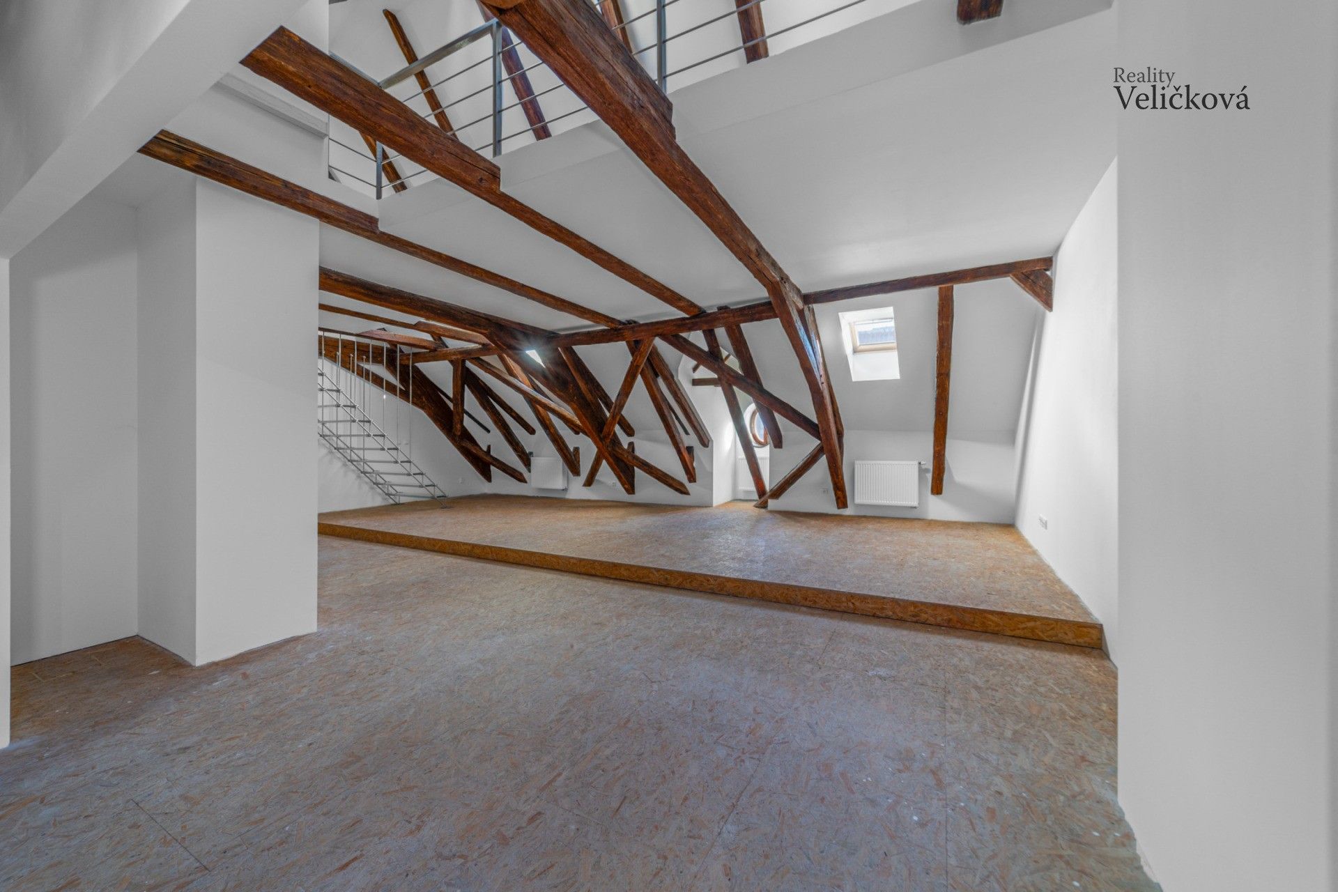 Byty, Dlouhá, Praha, 170 m²