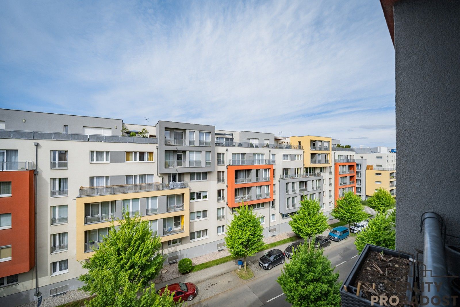 4+kk, Raichlova, Praha, 167 m²