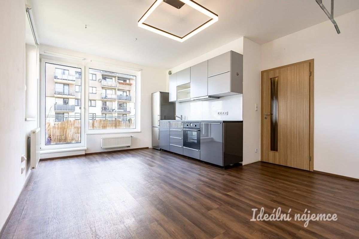 1+kk, Pod Harfou, Praha, 32 m² - 1