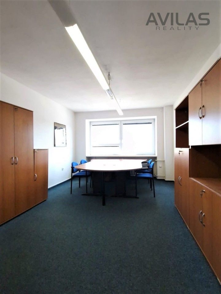 Pronájem kancelář - Ing. Fr. Janečka, Týnec nad Sázavou, 35 m²