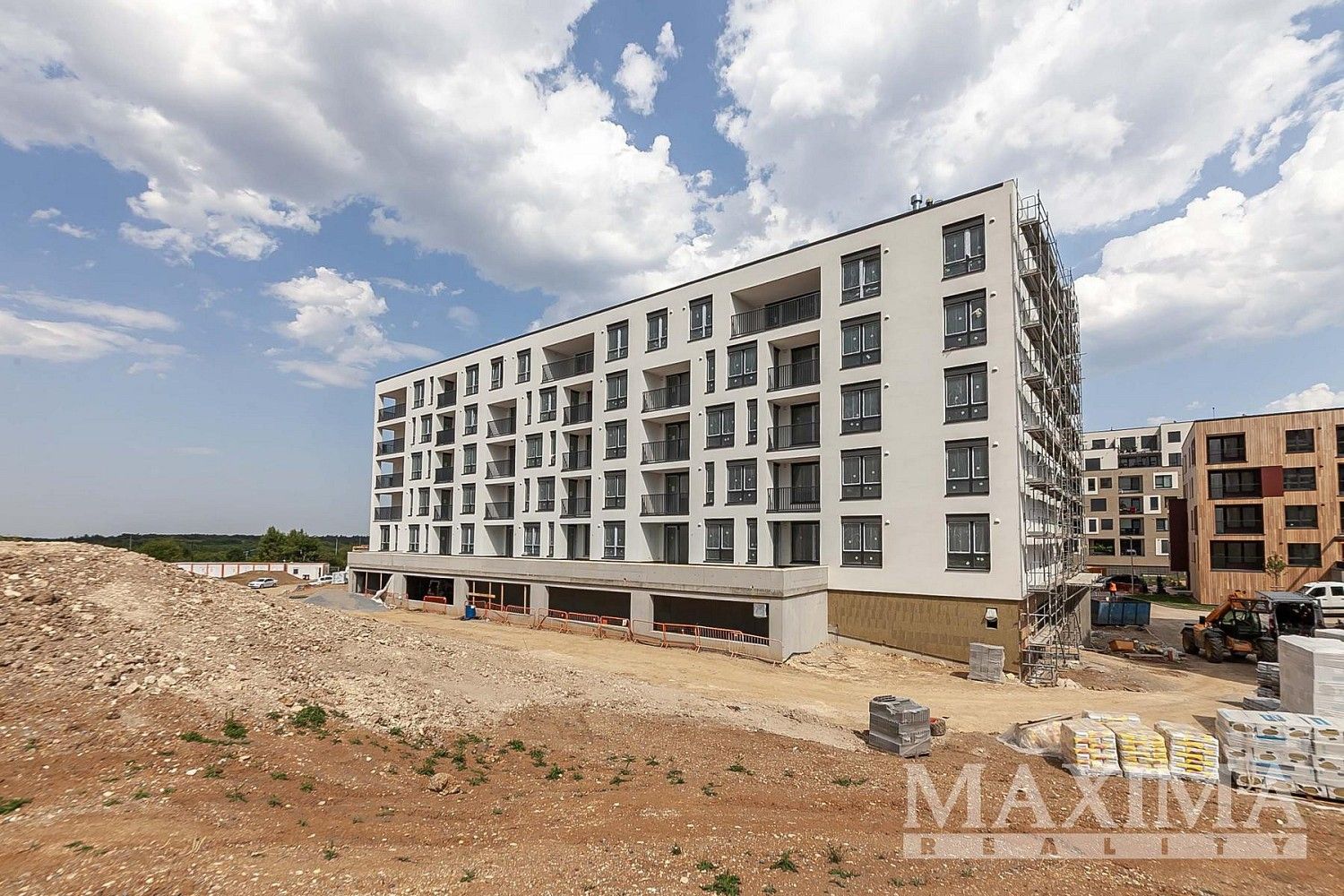 Byt 4+kk · 90 m² · Praha - Ruzyně, okres Praha 6, Hlavní město Praha - 3