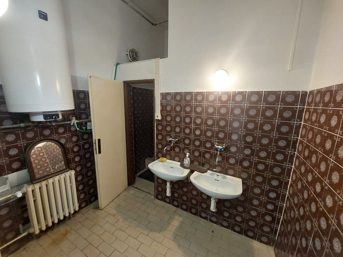 Pronájem kancelář - Chomutov, Ústecký kraj, 22 m² - 2