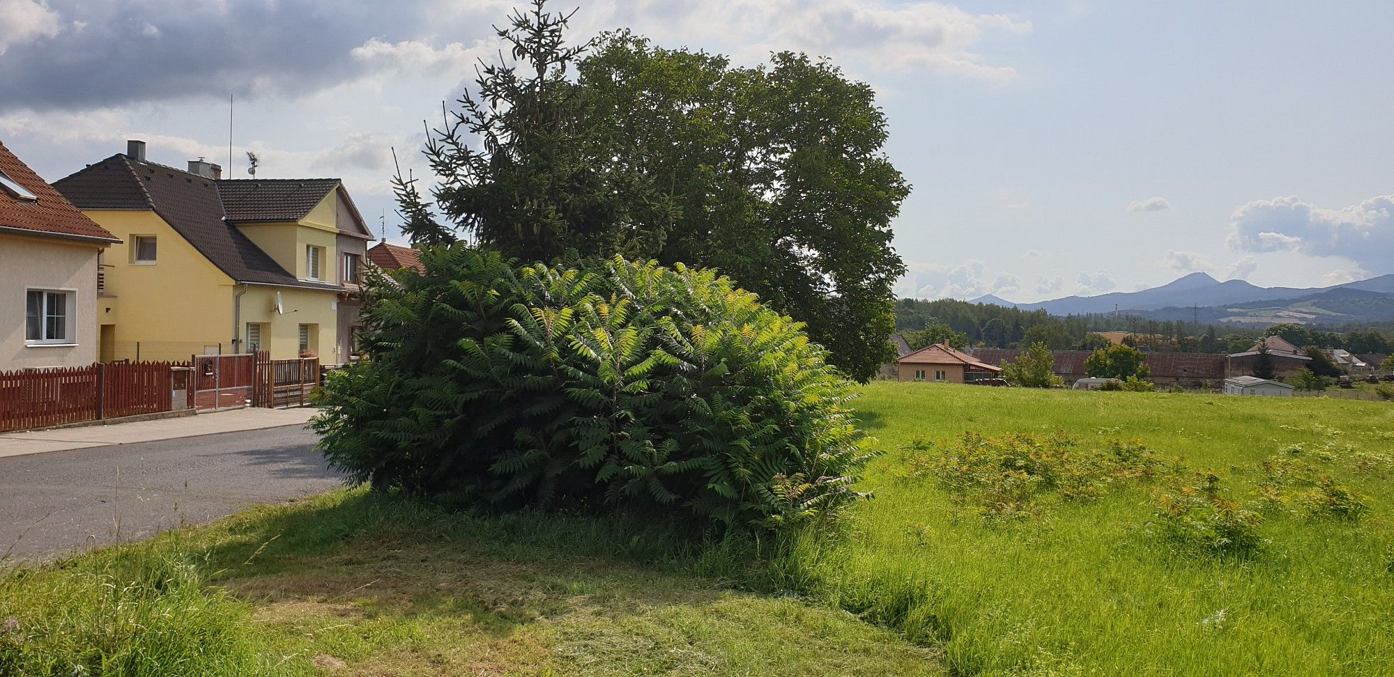 Pozemek pro bydlení · Zabrušany - Želénky, okres Teplice, Ústecký kraj - 3