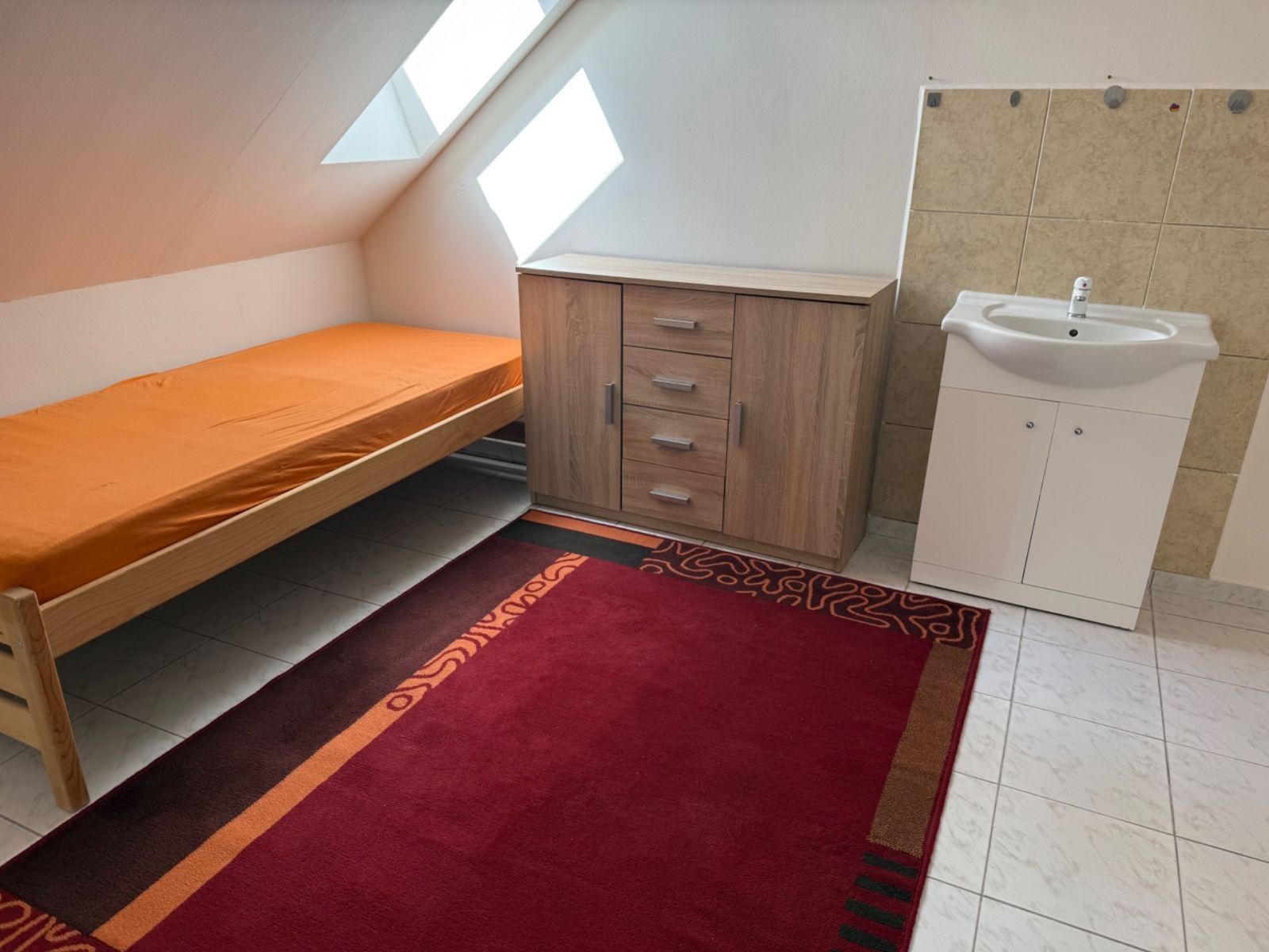 1+kk, V Podlískách, Braškov - Braškov, Středočeský kraj, 18 m² - 1