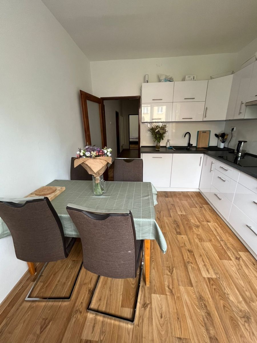 3+1, Herálecká Ⅲ, Praha - Krč, 70 m² - 2
