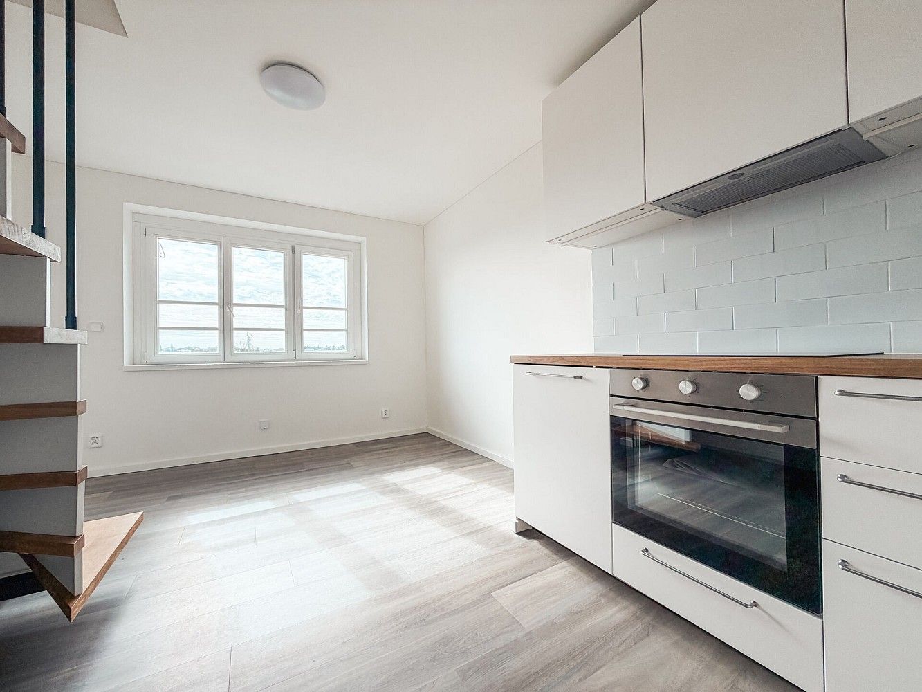 2+kk, Praha, okres Praha 6, Hlavní město Praha, 30 m² - 1