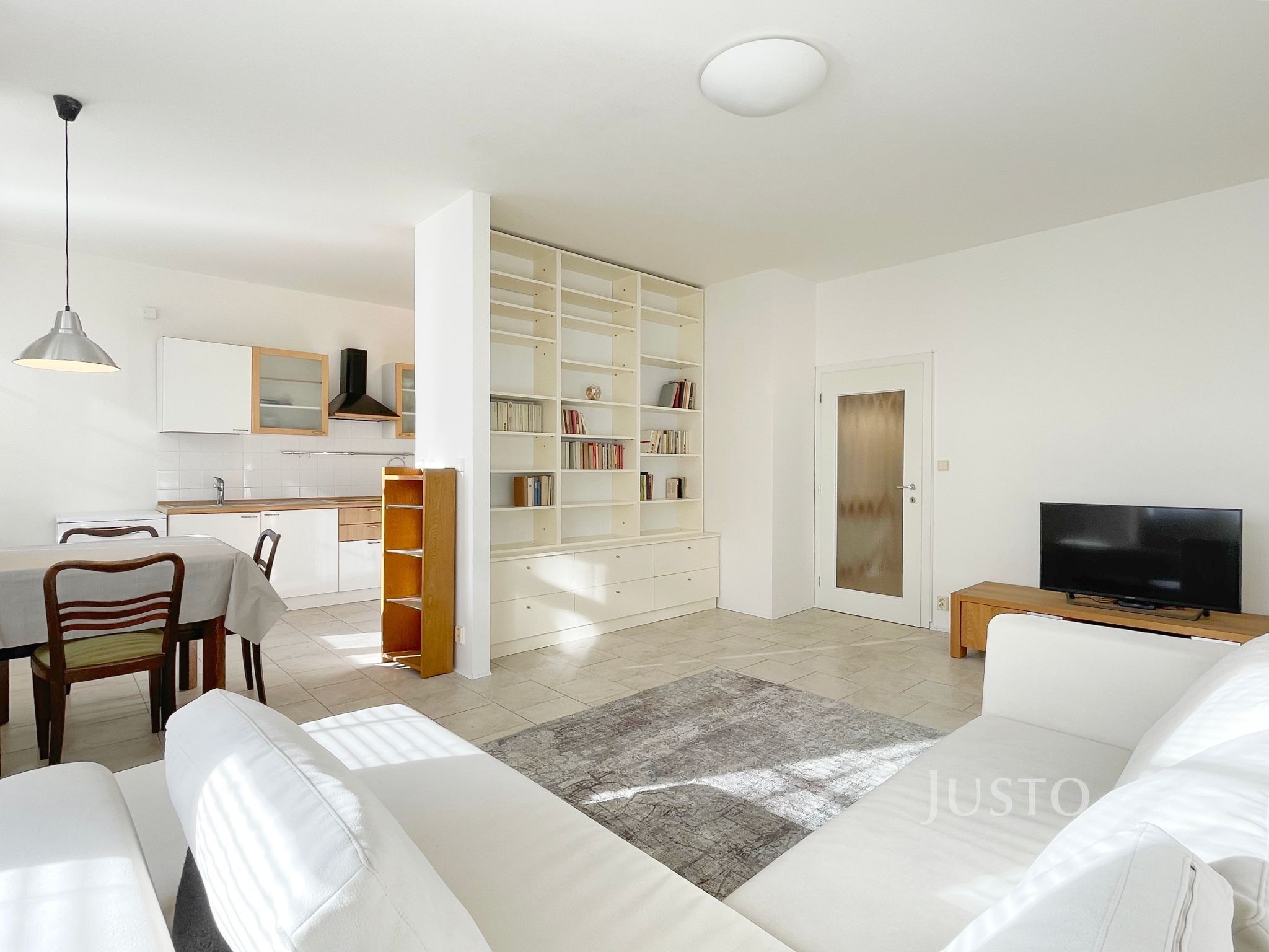 Pronájem byt 2+1 - Na okraji, Praha, 75 m²