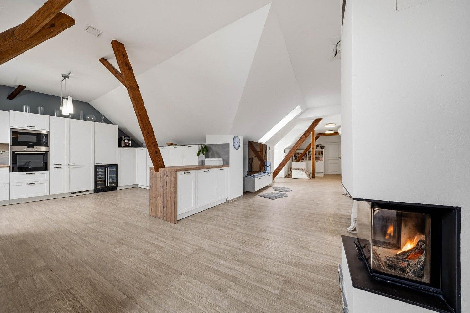 Rodinný dům · 288 m² · Skvrňov, okres Kolín, Středočeský kraj - 4