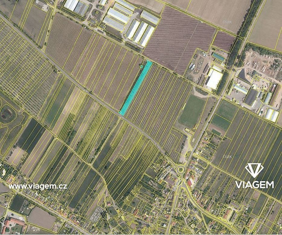 Zemědělský pozemek, 2 824 m²