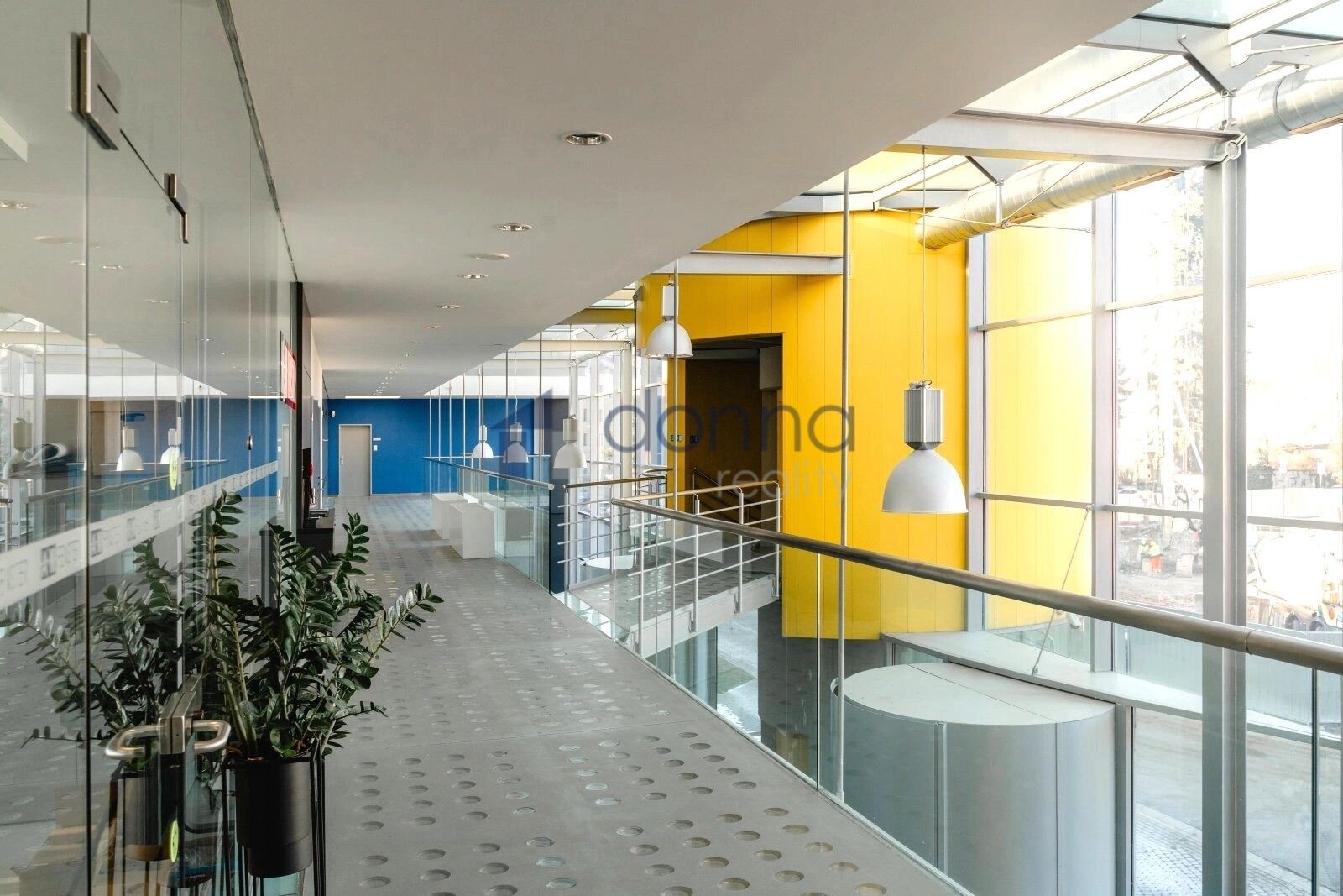 Obchodní prostory · 1 000 m² · Plynárenská, Brno Zábrdovice - 3
